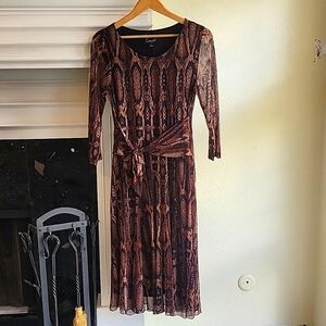 Connected Apparel belted, scoop neck dress in brown/black, sz 10